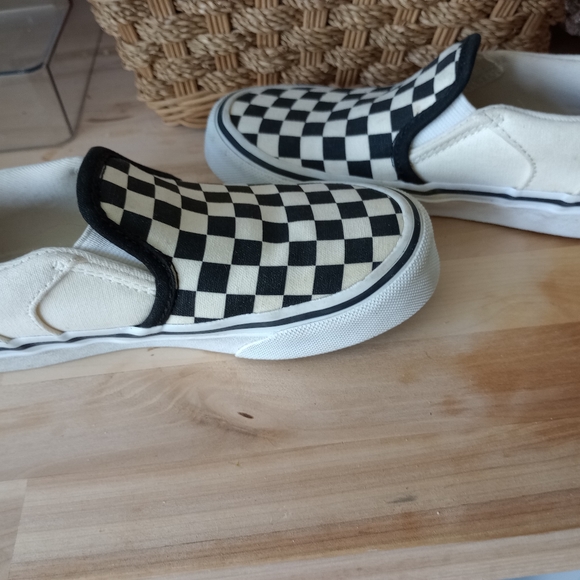 12 youth vans - Picture 3 of 6